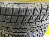 Жирная липучка 225-70-16  Bridgestone Blizzak DM-V3